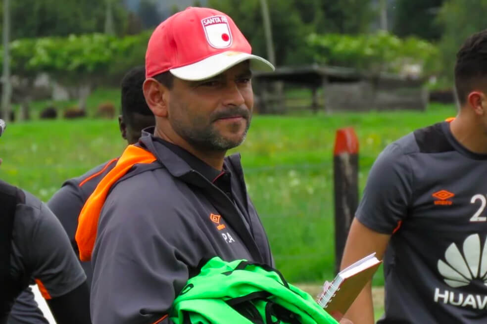 Santa Fe ratifica a Gerardo Bedoya como su técnico en propiedad