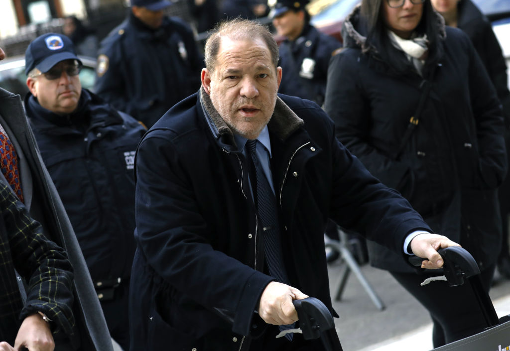 Harvey Weinstein fue extraditado a Los Ángeles para enfrentar un nuevo juicio