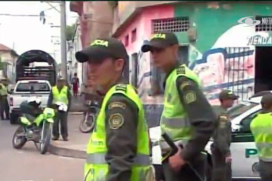 Dentro de un colegio de Barranquilla y frente a estudiantes asaltaron a profesor
