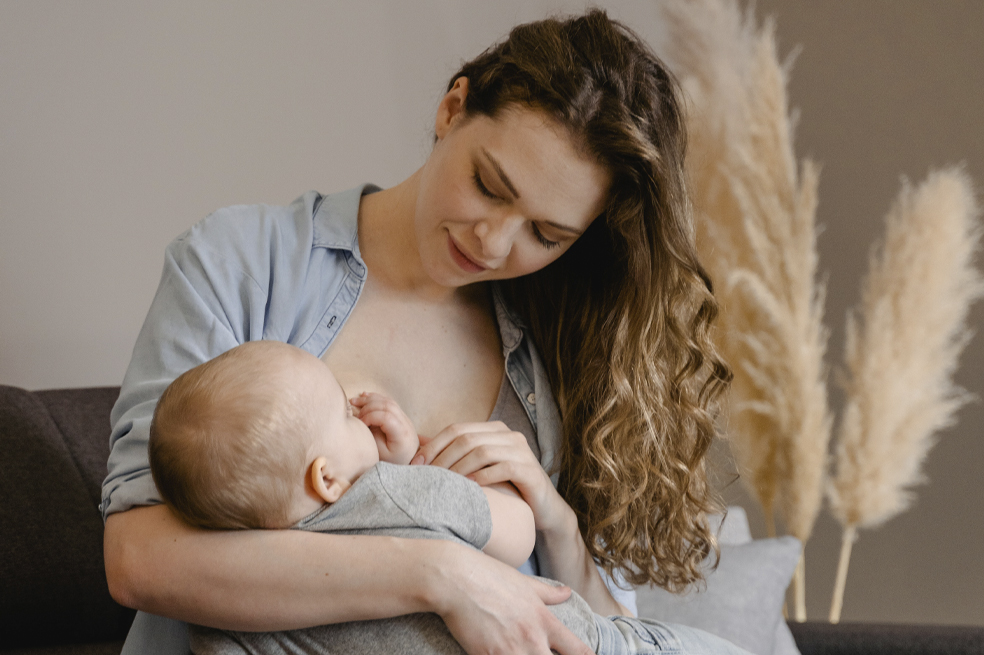 Lactancia materna: 5 beneficios para el bebé de recibir leche materna