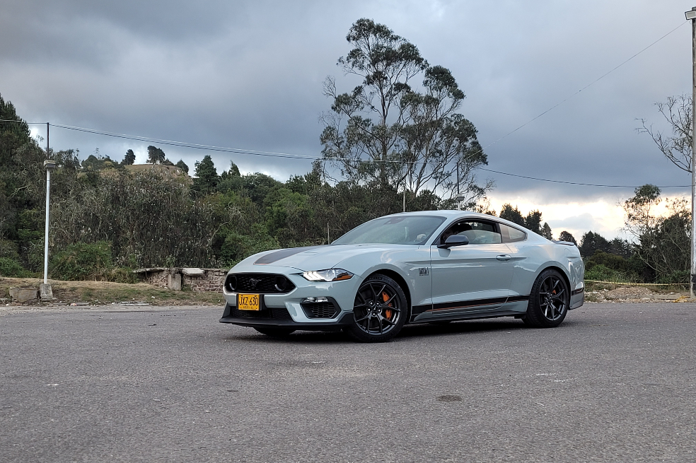 En fotos: el Ford Mustang Mach 1 que se vende en Colombia