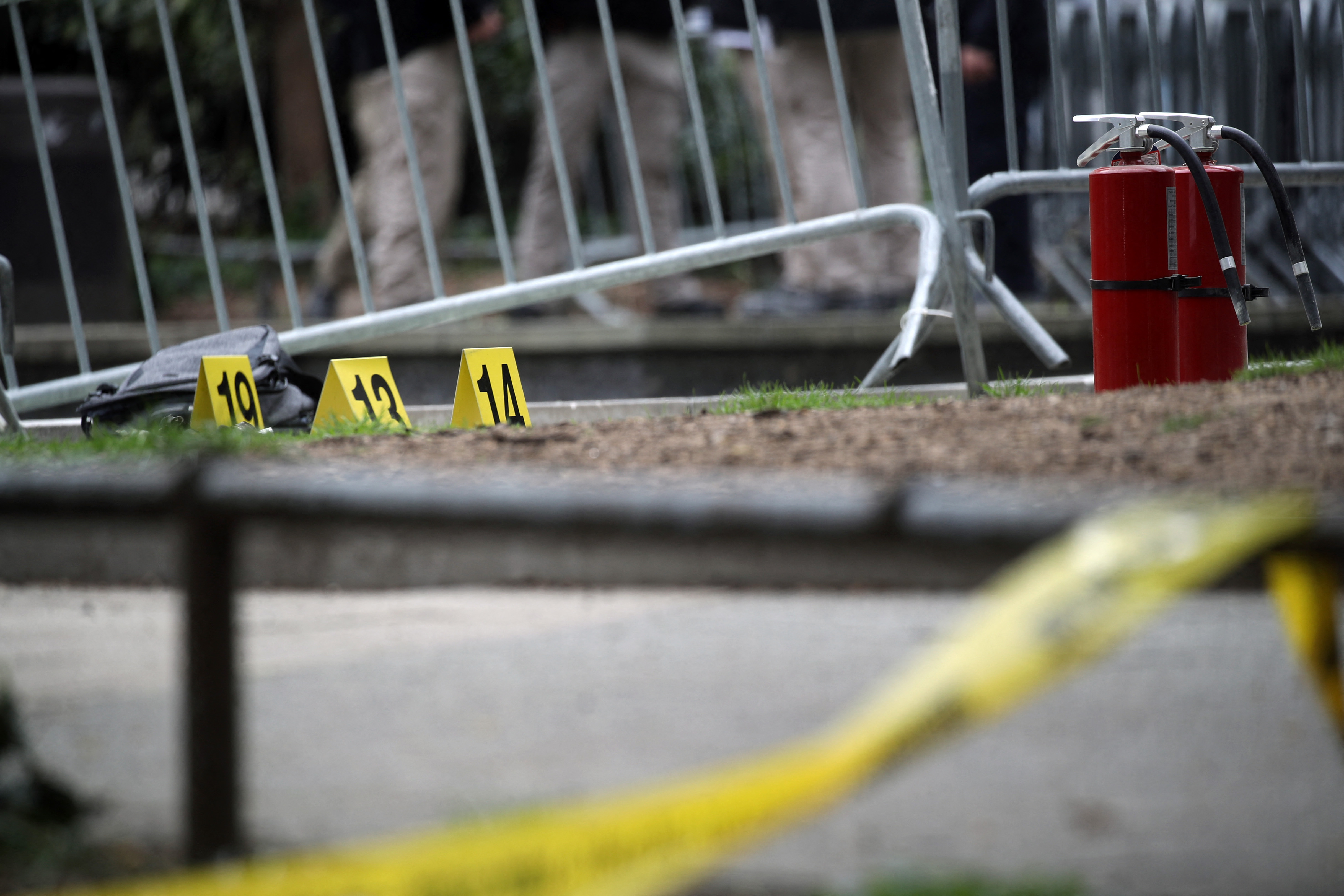 Falleció hombre que se prendió fuego frente al tribunal en Nueva York