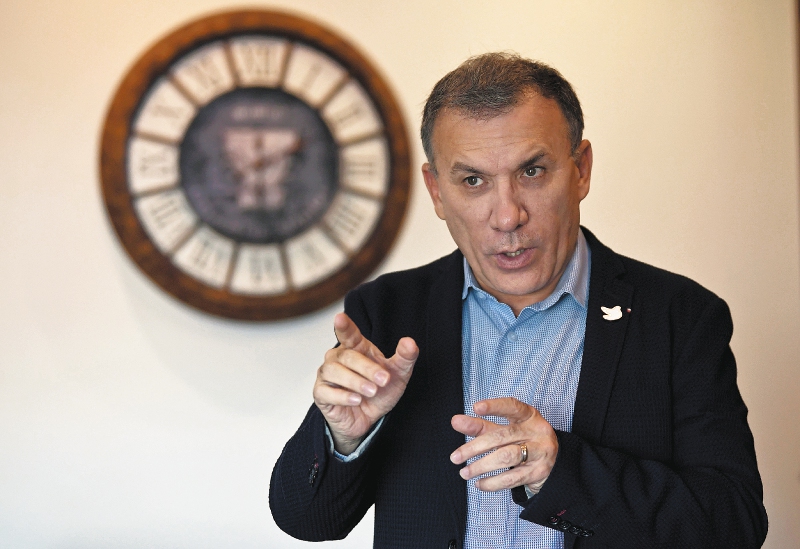 Roy Barreras: “Un juicio político por Zoom es imposible”