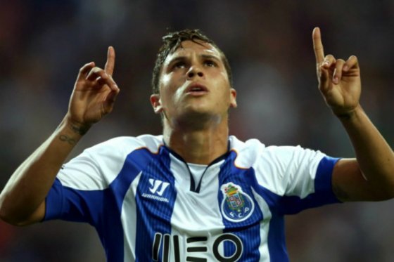 Juan Fernando Quintero renovó con Porto hasta 2021