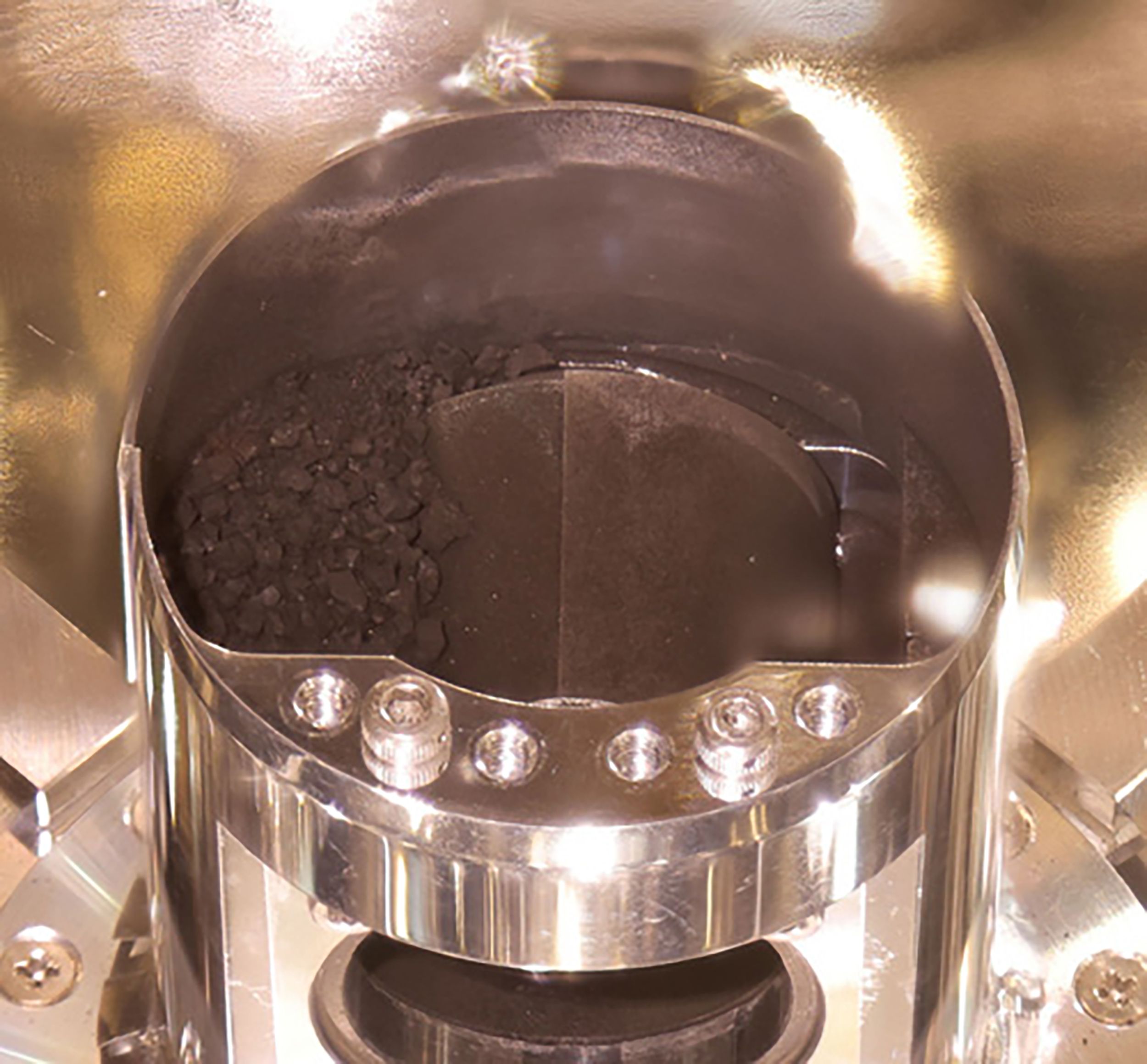 Sonda japonesa trajo a la Tierra restos del remoto asteroide Ryugu