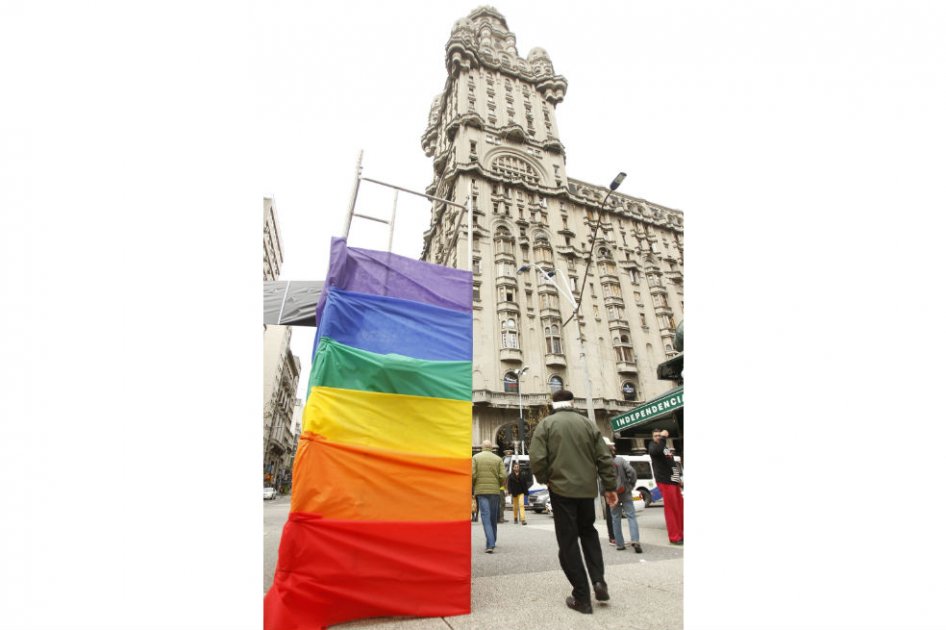 Marcha por la diversidad sexual en Uruguay pidió ‘educar’