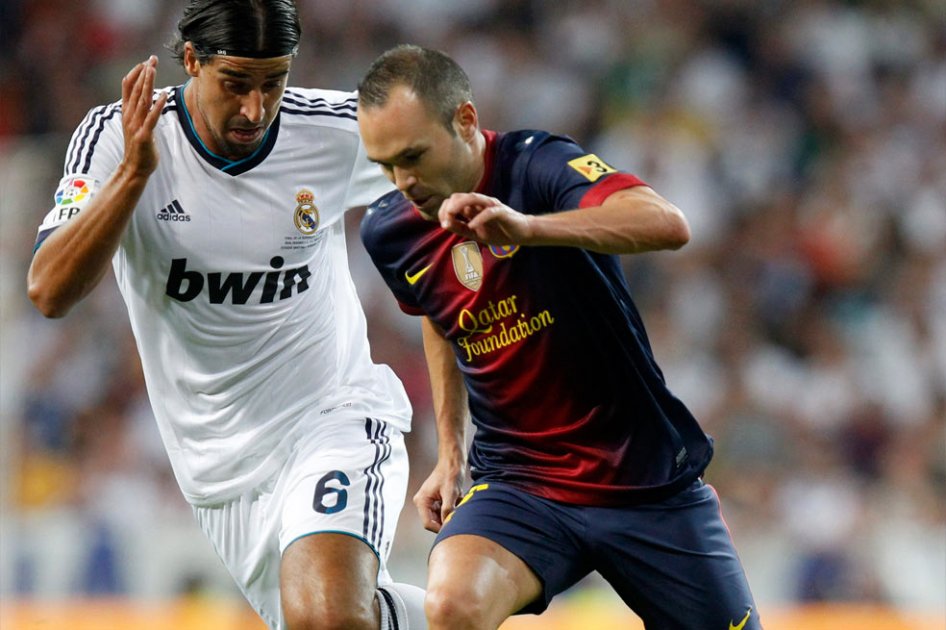 Iniesta, mejor jugador en Europa 2011-2012