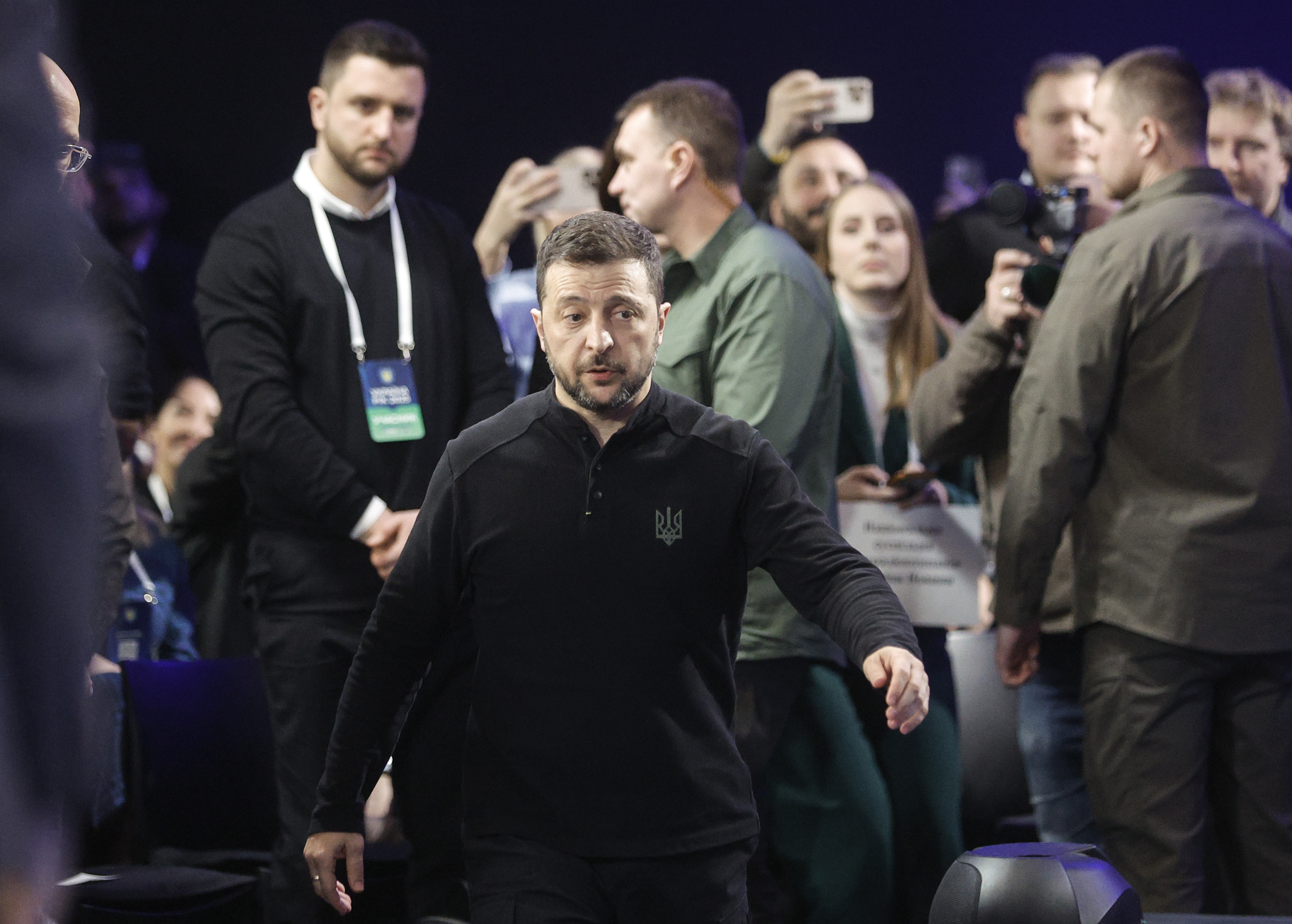 Kyiv (Ukraine), 23/02/2025.- Ukrainian President Volodymyr Zelensky during his press conference at the end of the forum 'Ukraine. Year 2025', in Kyiv, Ukraine, 23 February 2025, amid the Russian invasion. The 'Ukraine. Year 2025' forum took place with the participation of heads of state institutions one day before the third anniversary of the war in Ukraine, which began with Russia's full-scale invasion in 2022. The conflict has caused widespread destruction and a humanitarian crisis. (Rusia, Ucrania, Kiev) EFE/EPA/SERGEY DOLZHENKO