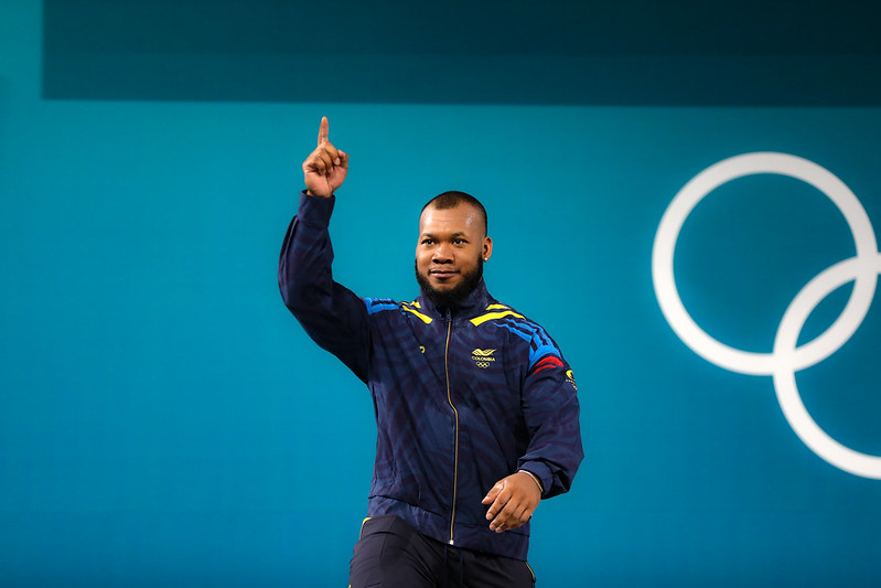 Jeison López recibió su medalla de plata con la icónica celebración de Cristiano