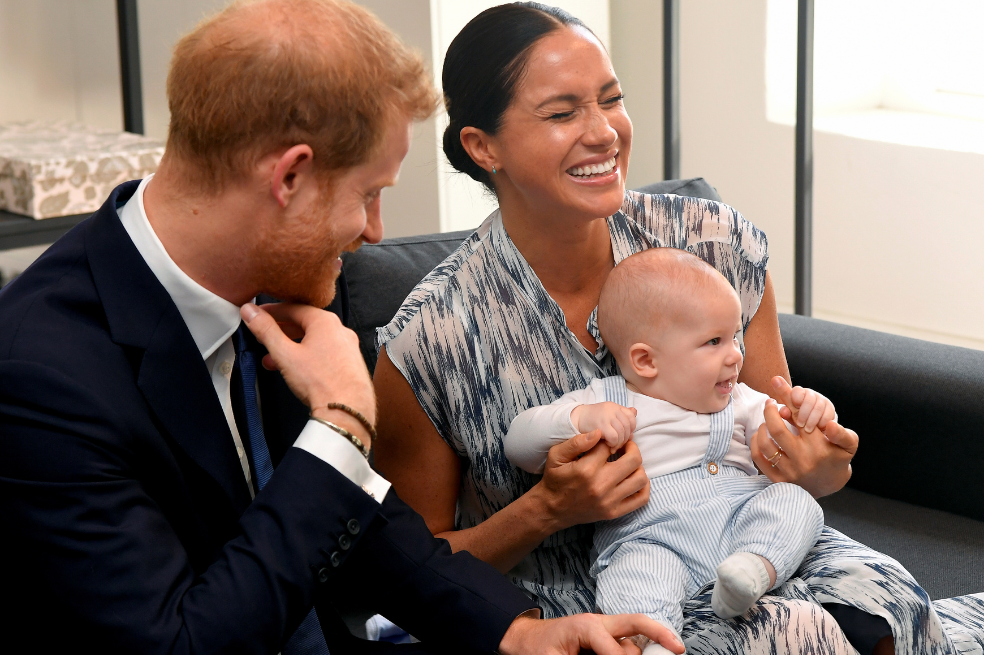 La duquesa Meghan Markle reveló algunos secretos de la crianza del pequeño Archie, para que crezca como un “niño normal”.
