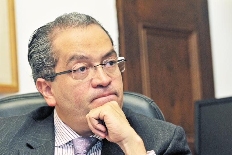 Procurador Carrillo viaja a España a tratar de revivir el caso Inassa