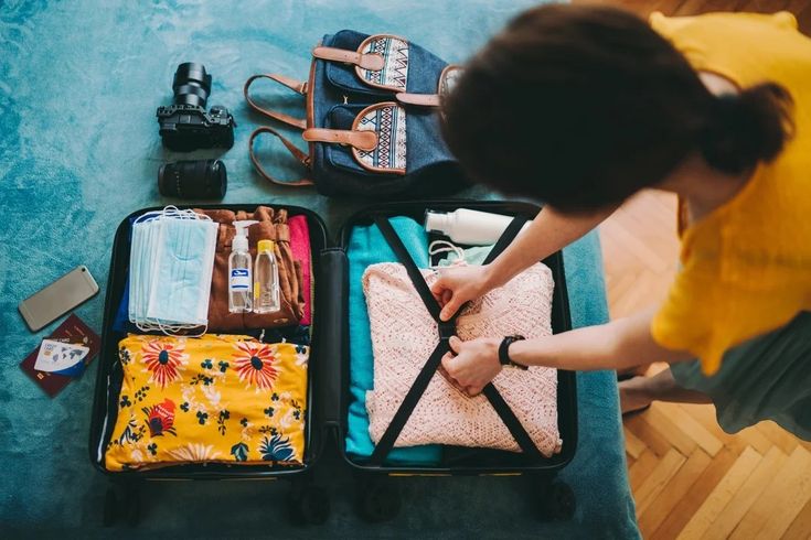 10 cosas que no deben faltar en tu maleta de viaje para estas vacaciones
