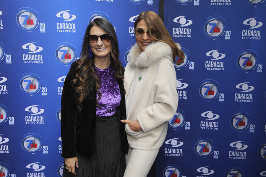 Shela Aguilera y Amparo Grisales