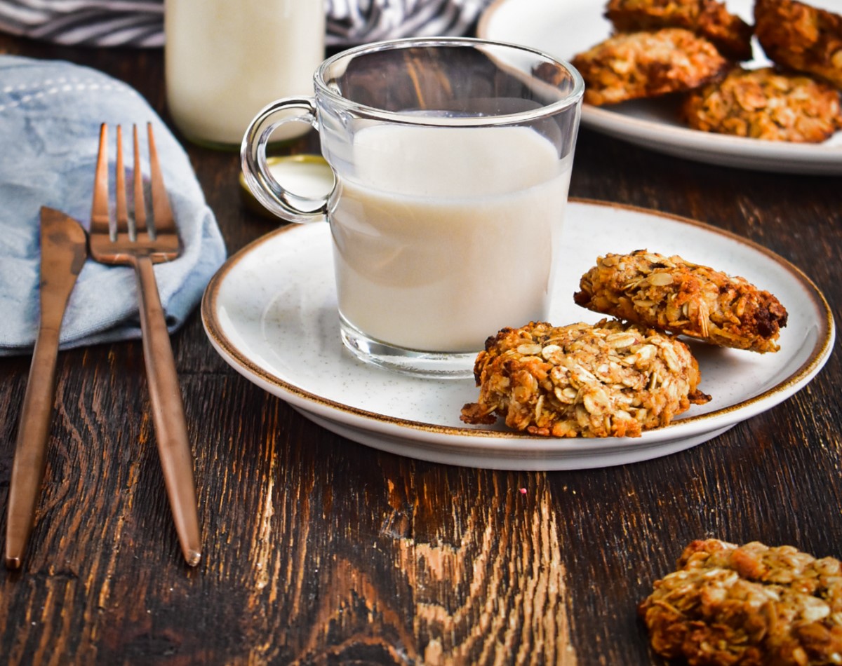 La receta, fácil y rápida, de unas galletas de avena caseras sin azúcar refinada