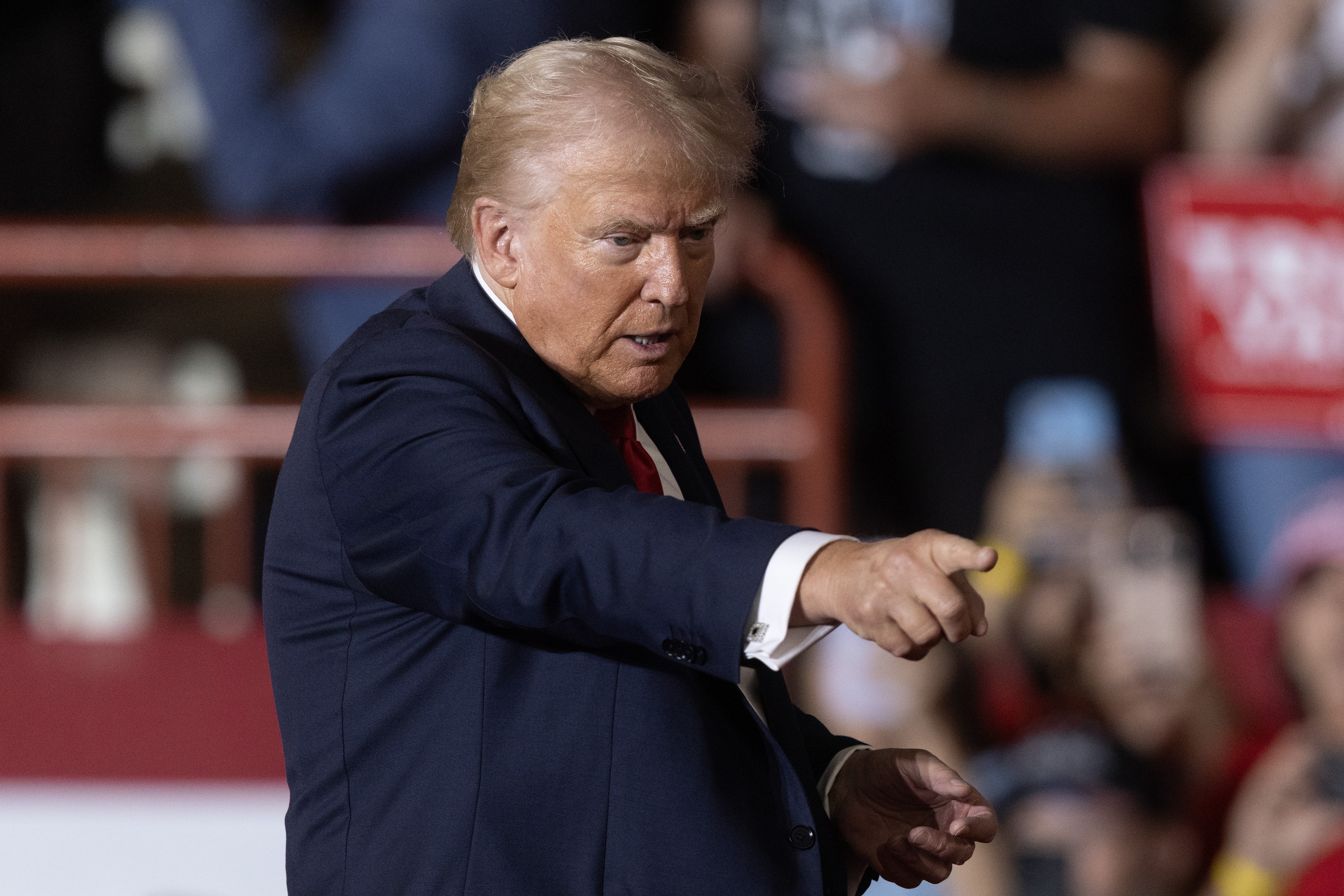 Lo que se sabe del supuesto hackeo iraní a la campaña de Donald Trump
