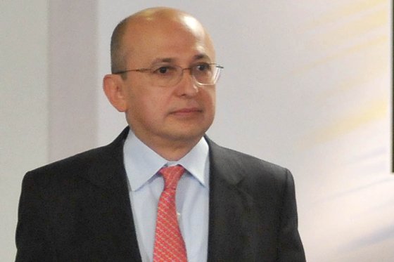 Conozca a los 16 candidatos a fiscal general