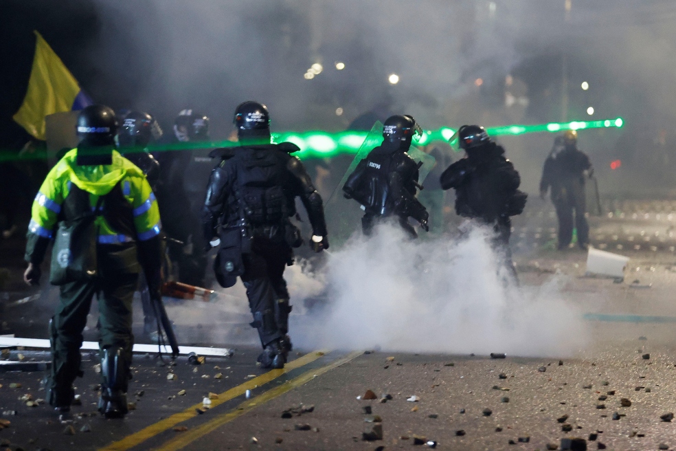 Piden a legisladores de EE. UU. tomar medidas por violencia policial en Colombia