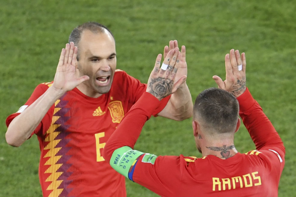 España empató con Marruecos y terminó líder del grupo B del Mundial