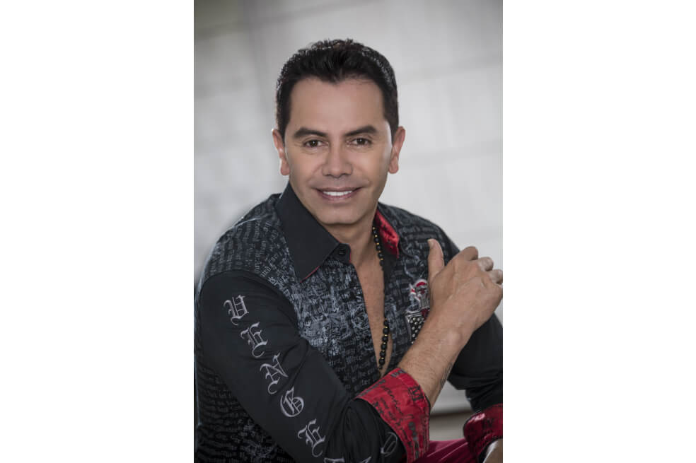 Jhonny Rivera: “ser terco es mi caballo de batalla”