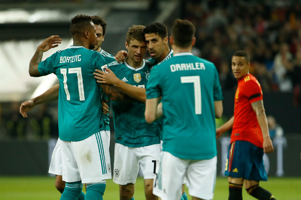 Alemania y España igualaron 1-1 en Düsseldorf