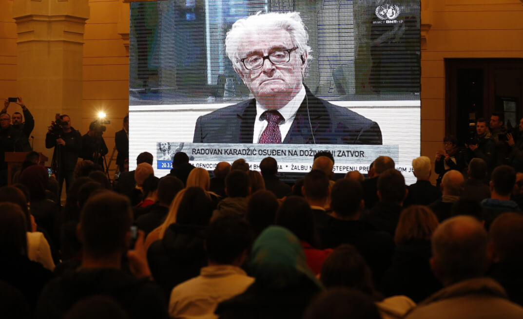 Radovan Karadzic, el criminal de guerra de las mil caras