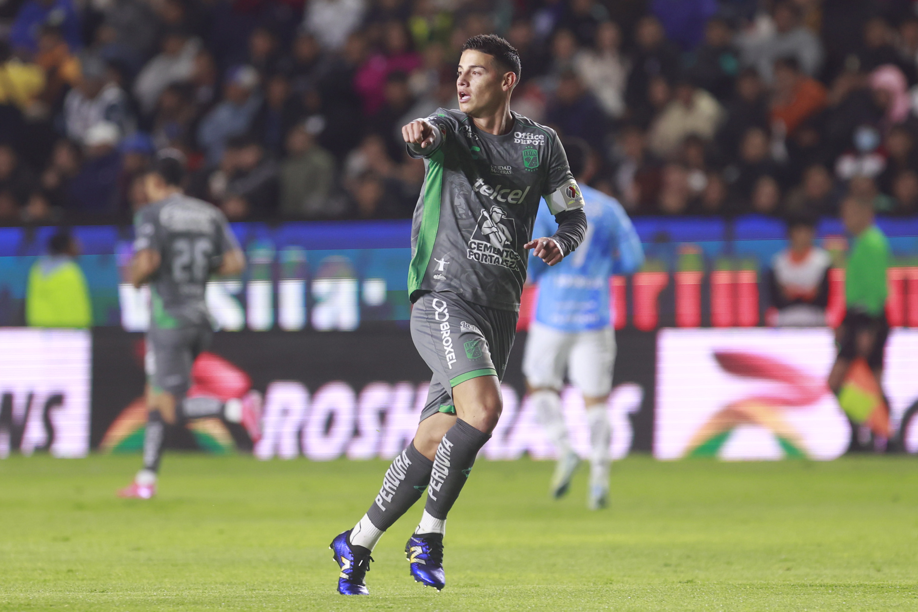 En solo cinco partidos, James Rodríguez rompió impresionante récord con León
