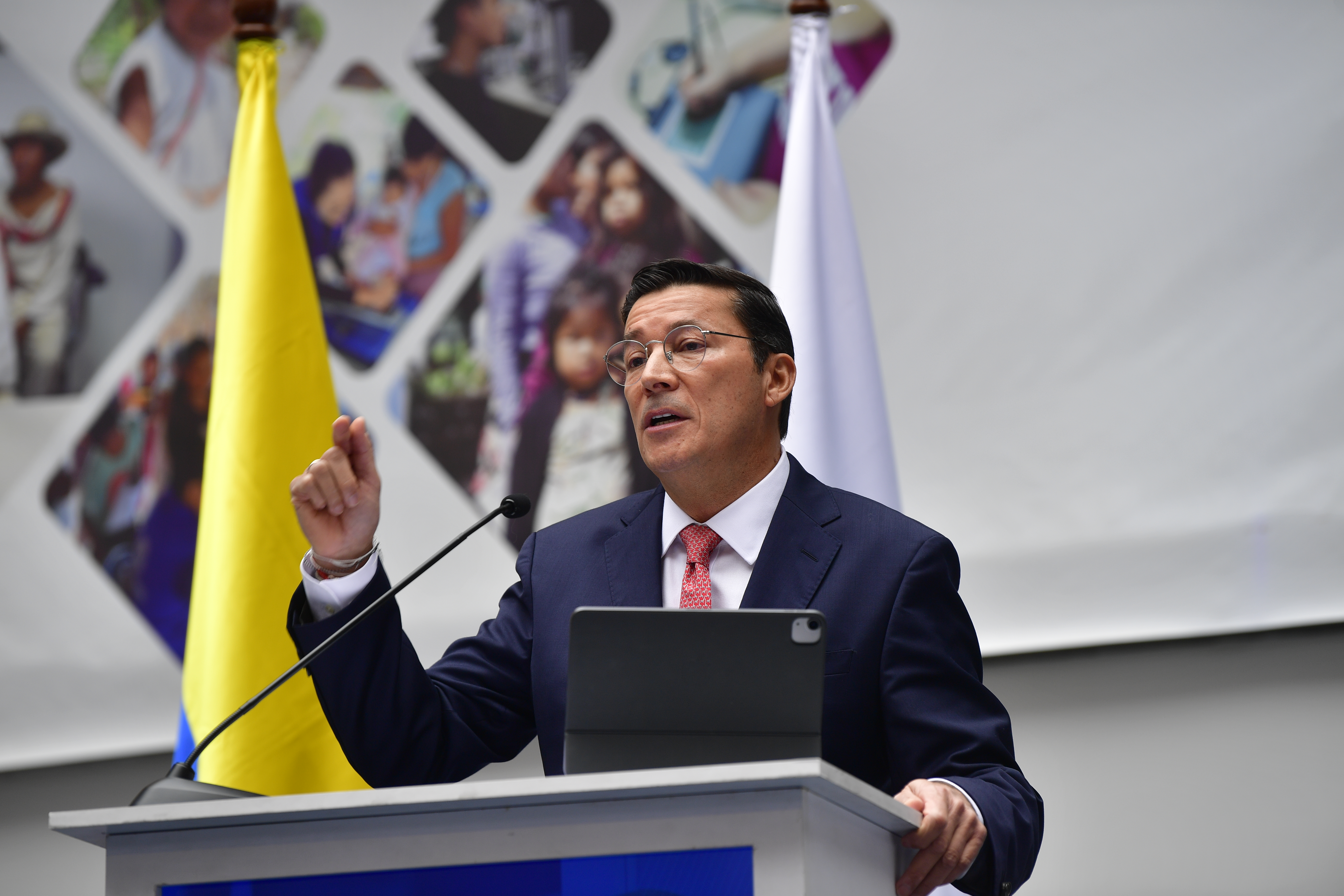 Registrador Nacional durante el lanzamiento de tecnología y calendario electoral para las elecciones de congreso y presidencia para el año 2026.