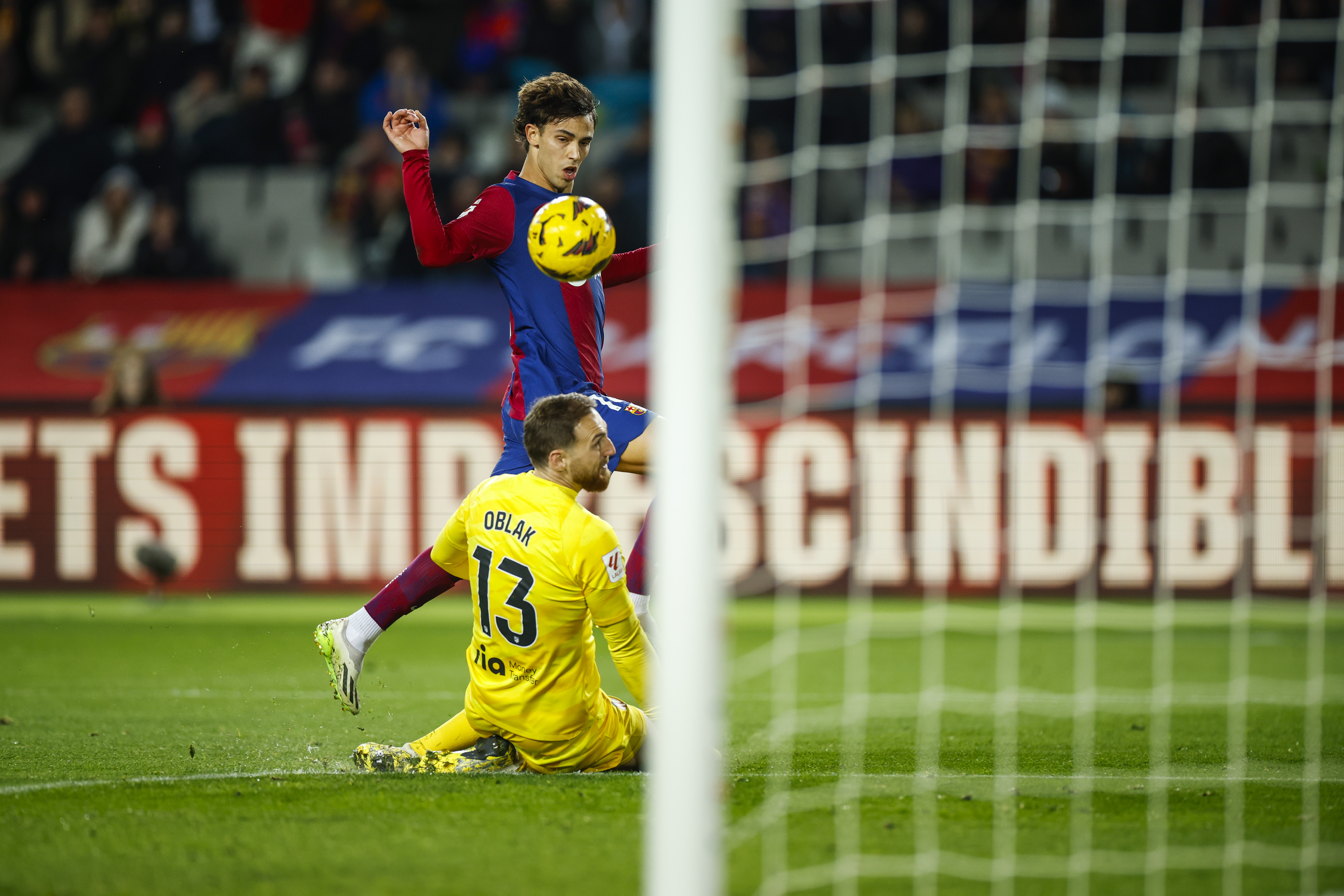 ¿Dedicado a Simeone? Con gol de Joao Félix, Barcelona le ganó a Atlético de Madrid: video
