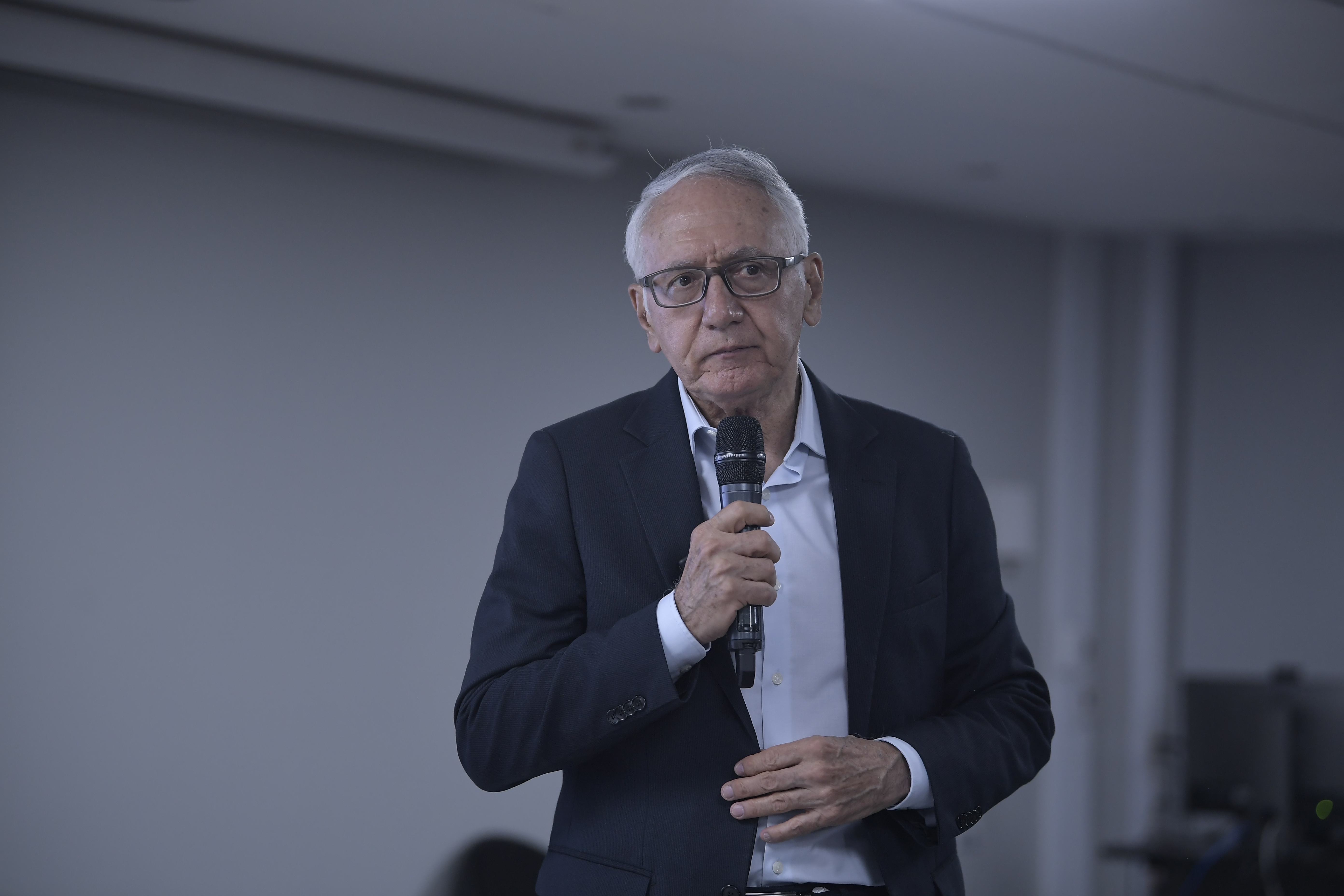Camas UCI, ¿un negocio como dijo Minsalud? Hay que tener en cuenta varios detalles