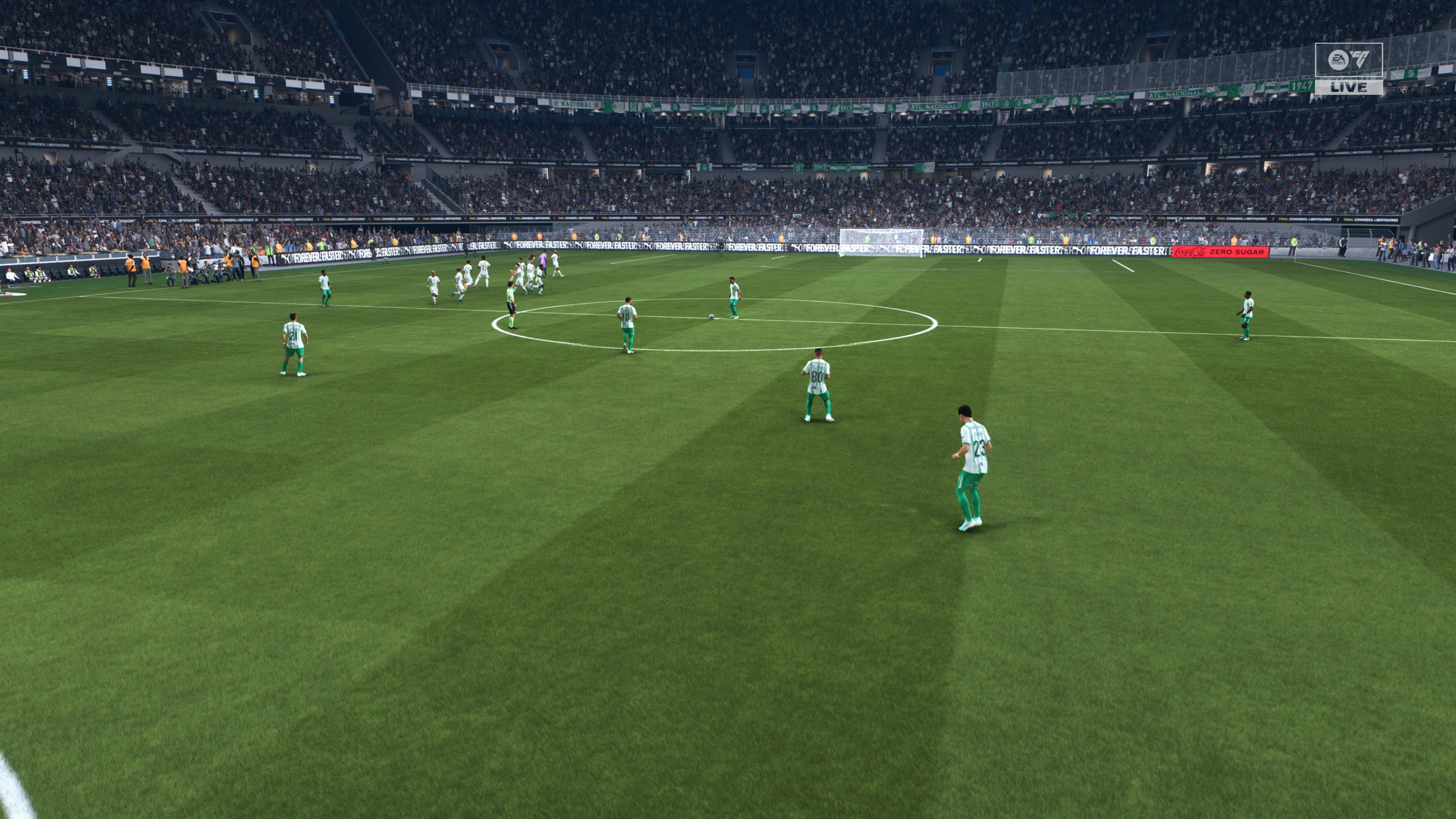 Atlético Nacional justo antes de jugar la final de la Copa CONMEBOL Libertadores en el nuevo EA Sports FC 26.