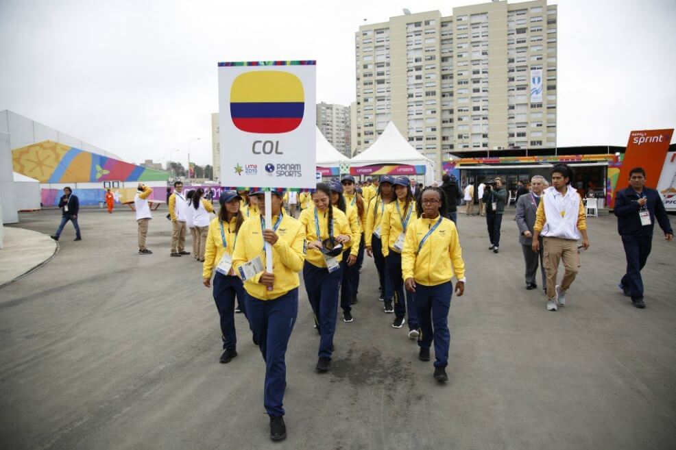 La delegación de Colombia izó la bandera nacional en la Villa Panamericana de Lima