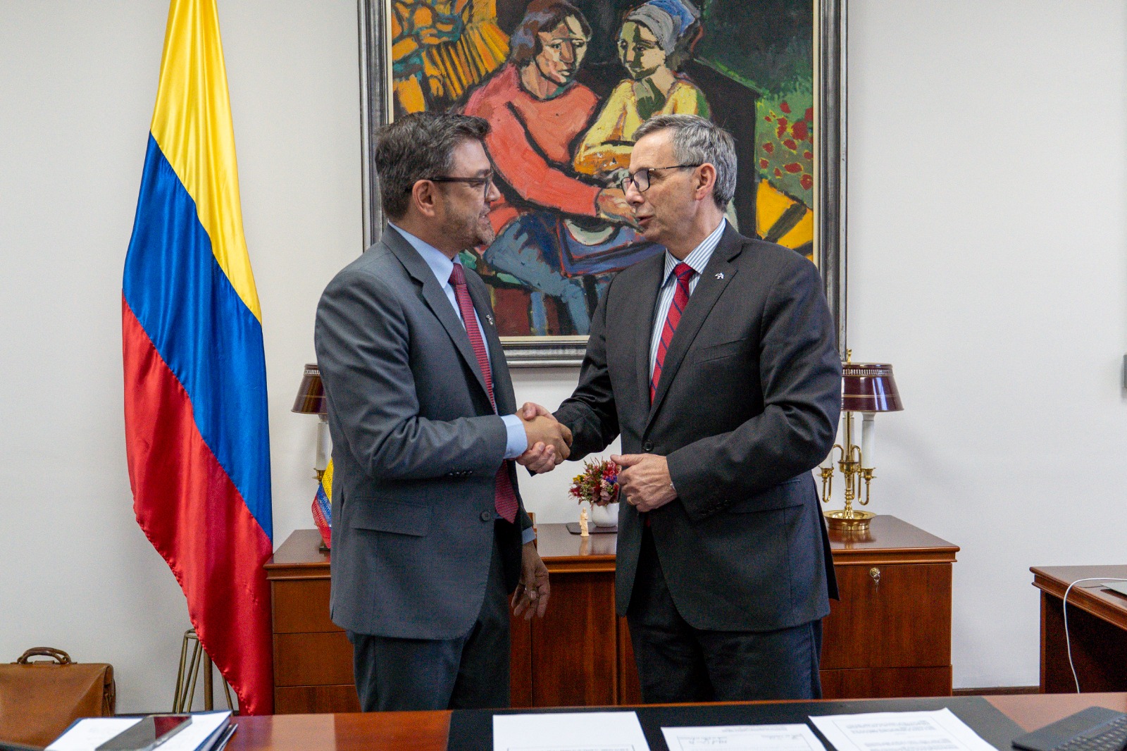 Abelardo de la Espriella designó a Richard Caicedo como presidente del Icetex