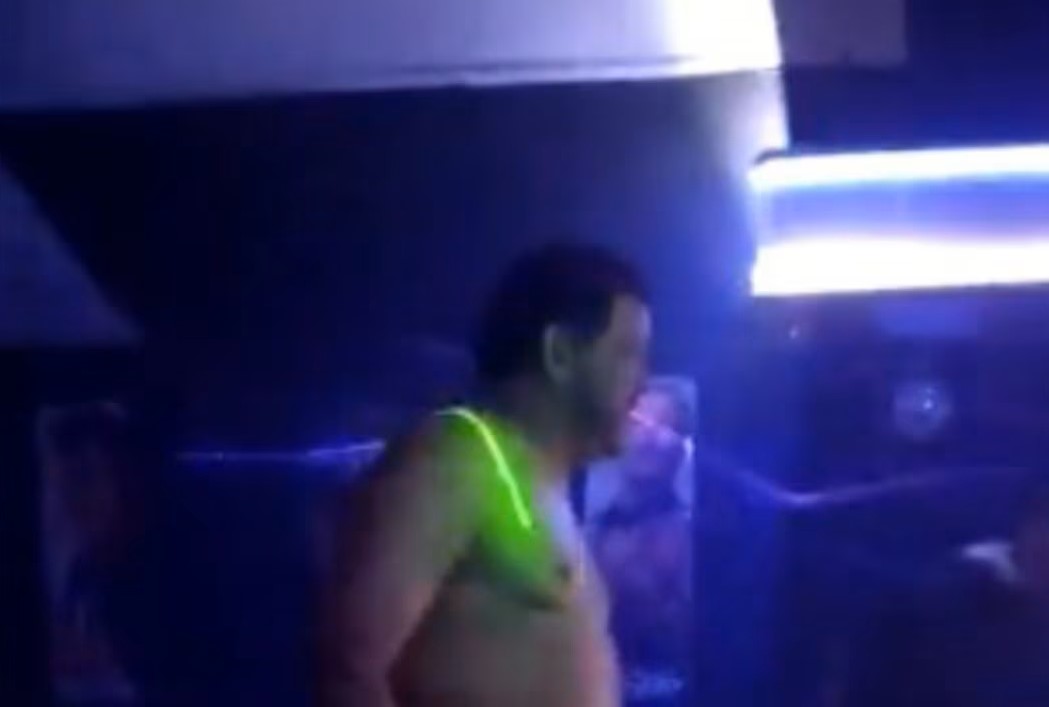 Escándalo en Calima (Valle): alcalde fue grabado desnudo en una discoteca