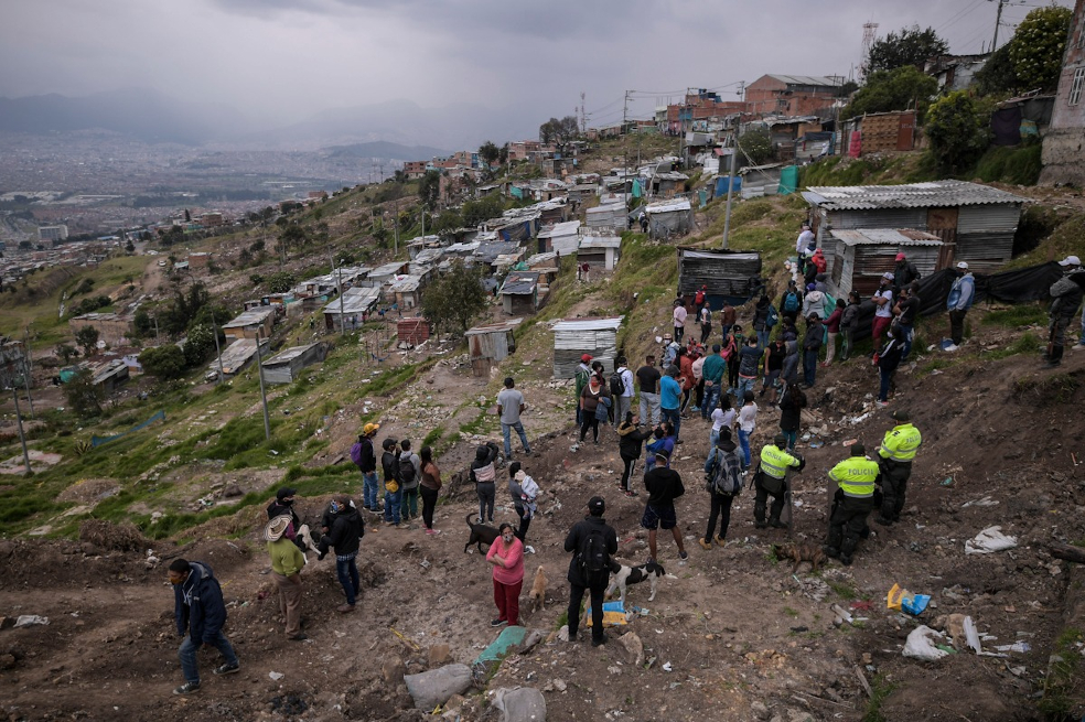 Desde hace varios días el Distrito adelanta el desalojo de familias vulnerables que se asentaron en este lugar.