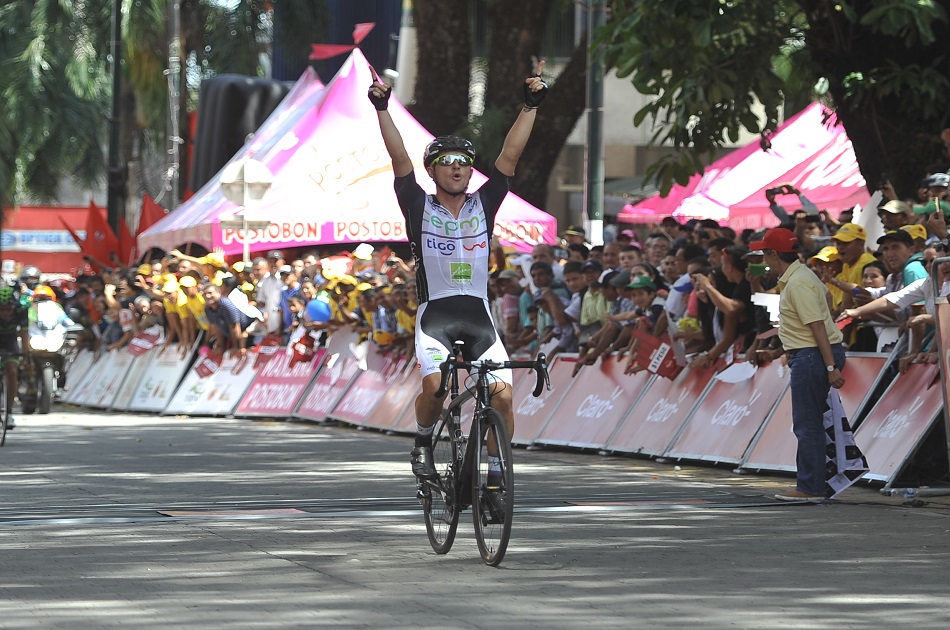 Weimar Roldán se quedó con la primera etapa del Clásico Rcn