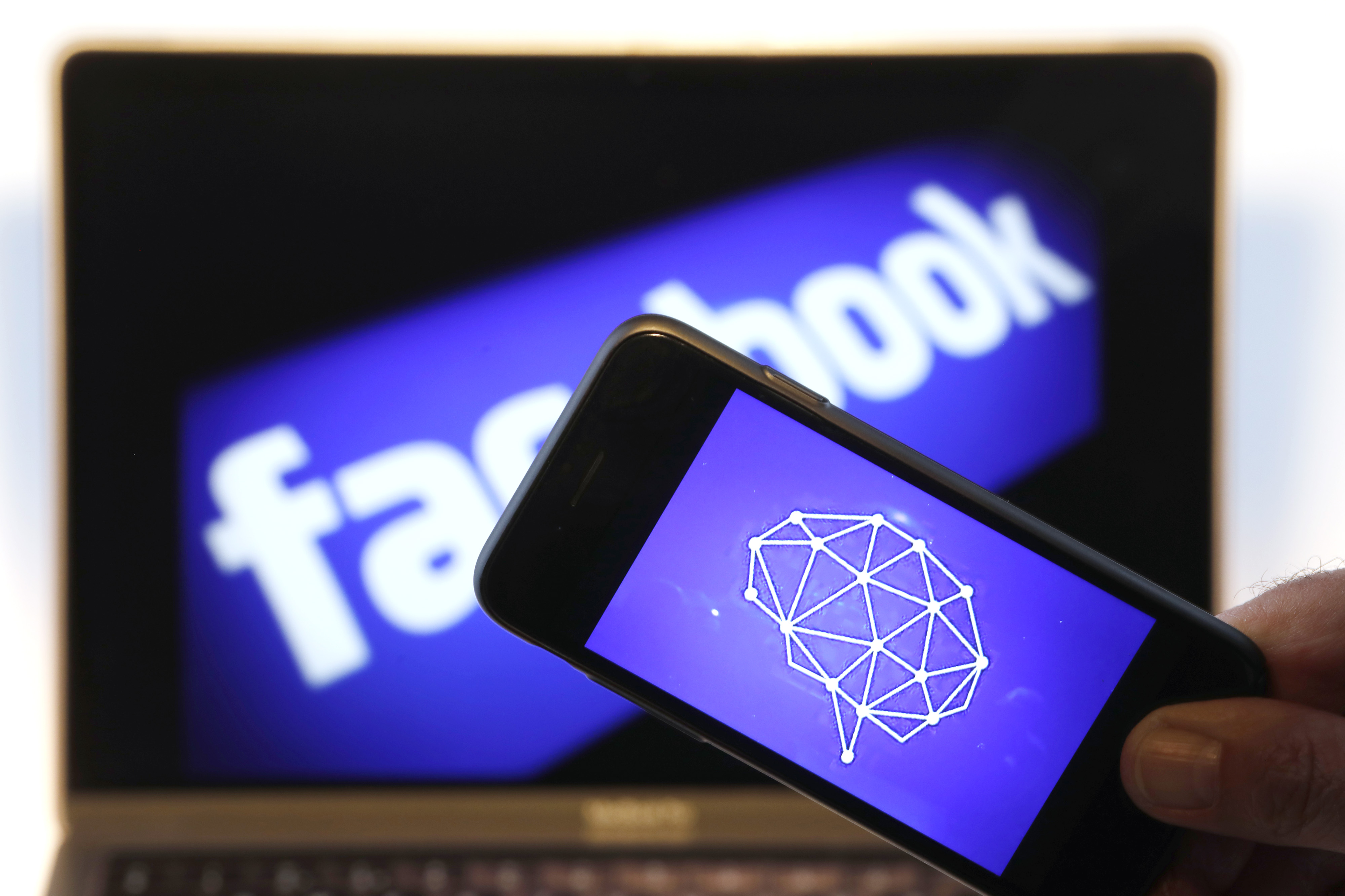 Ocho puntos clave para entender el escándalo por el manejo de datos de Facebook