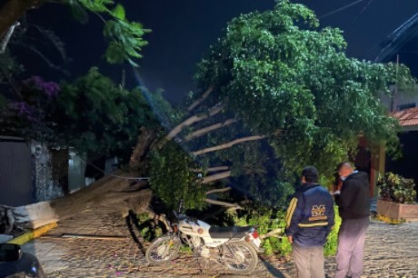 Inundación e incendio, el fin de mes que tuvieron los bellanitas