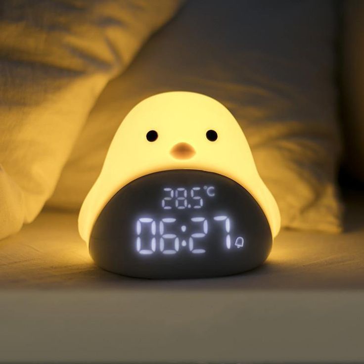 Las alarmas de luz simulan un amanecer natural, lo que puede hacer que el despertar sea más agradable.