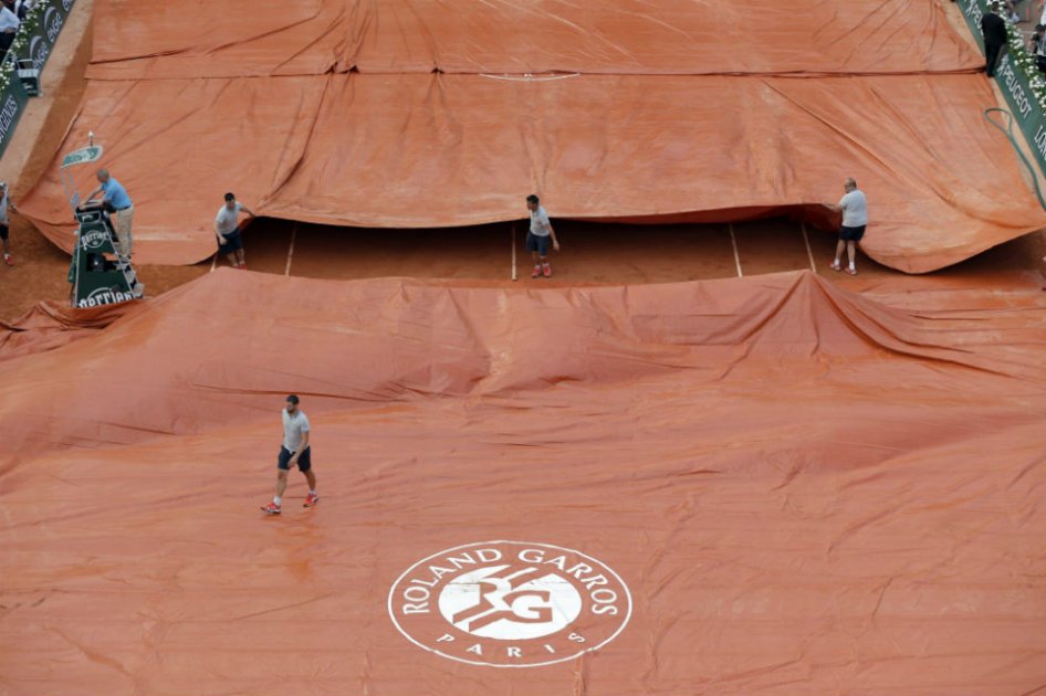 Tormenta aplaza el partido Djokovic-Murray en Roland Garros