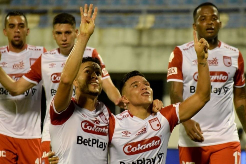 Independiente Santa Fe goleó y quedó a un paso de clasificar a los ocho
