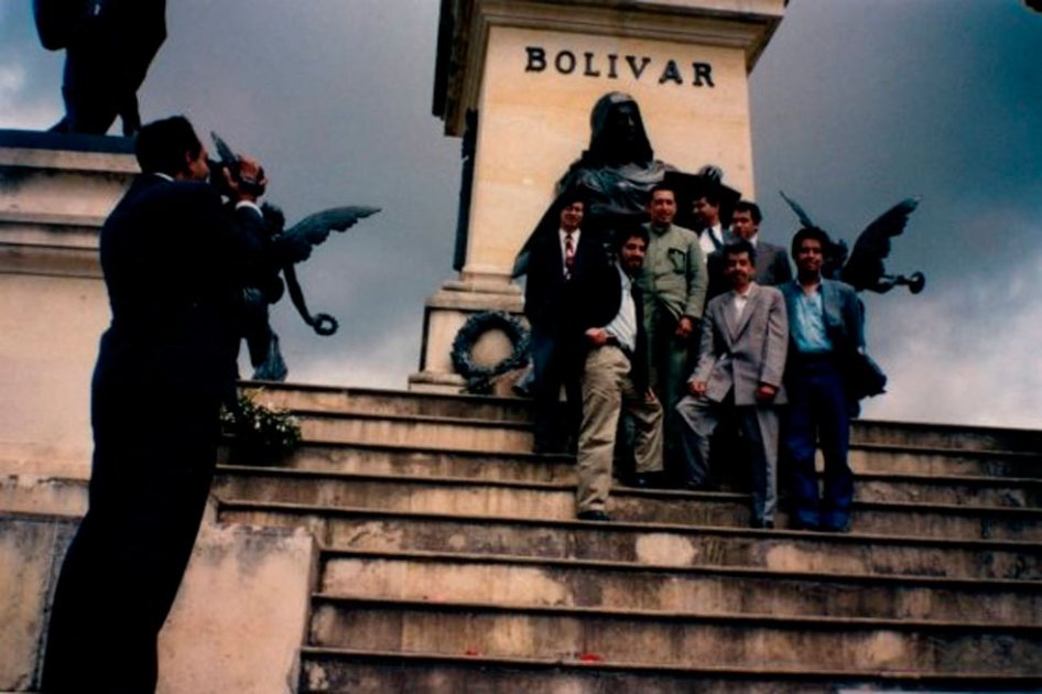 Petro recuerda con nostalgia sus caminatas con Chávez por la 7ª
