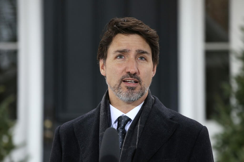 Canadá anuncia la prohibición de 1.500 modelos de armas de asalto