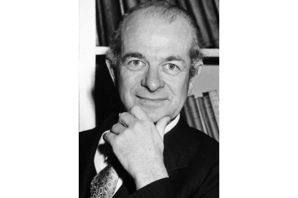 Linus Carl Pauling fue un ingeniero químico y bioquímico estadounidense.