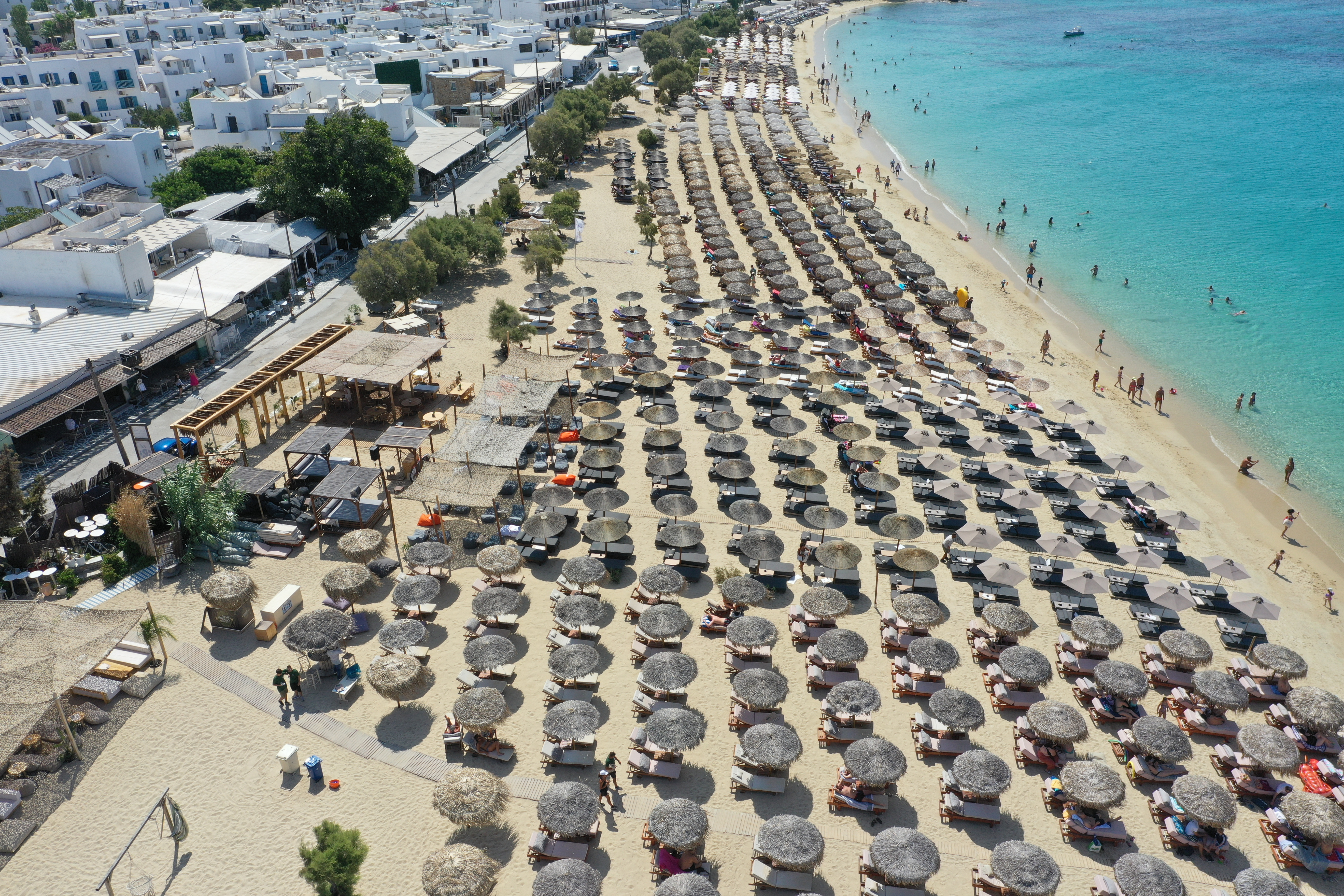 Grecia tomará medidas para atajar las consecuencias del turismo masificado