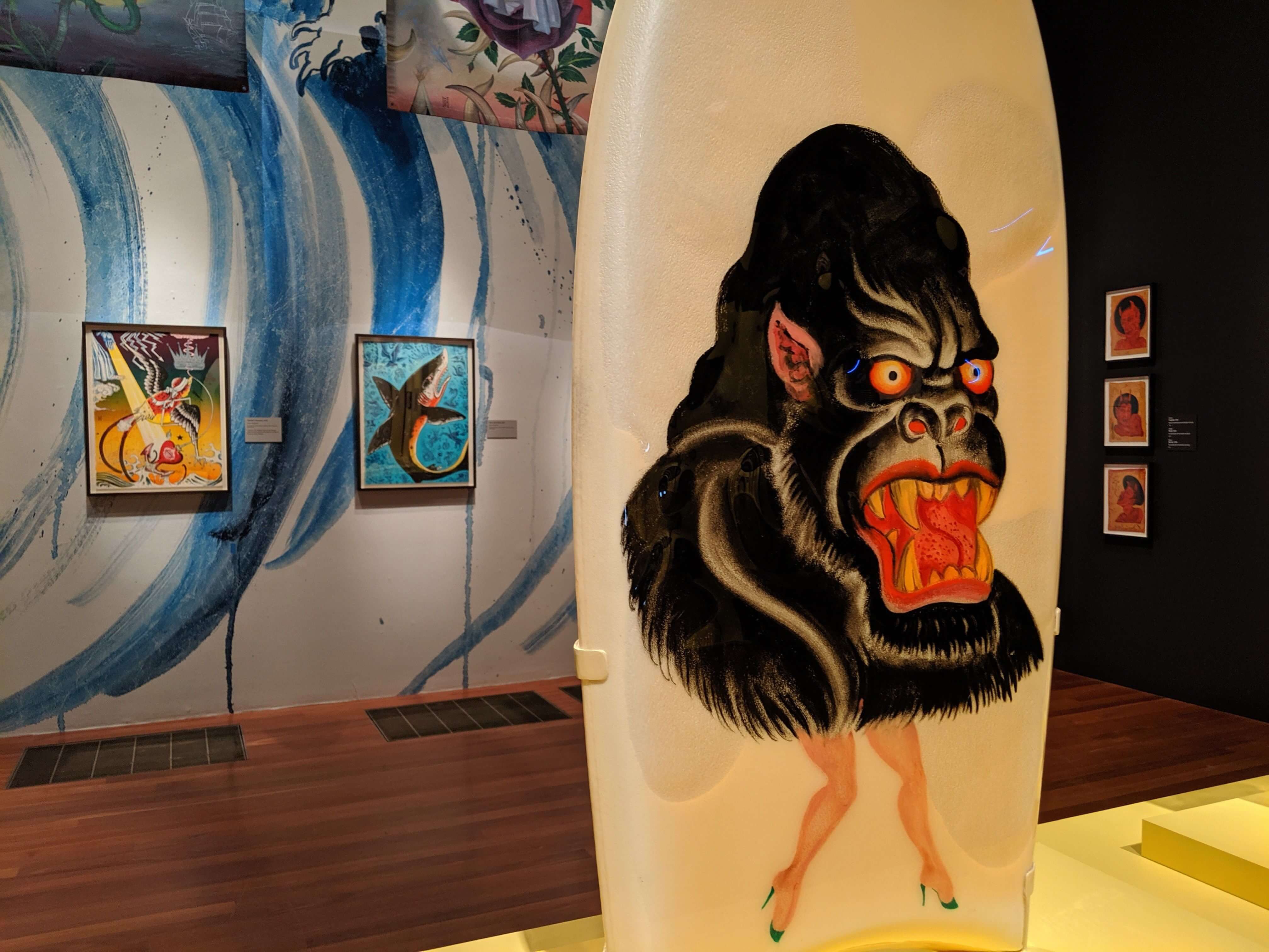 Museo de San Francisco rinde homenaje a un tatuador