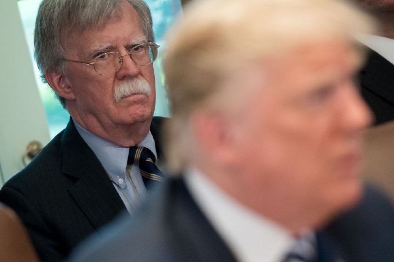 Colombia y Venezuela, co-protagonistas en el libro de John Bolton
