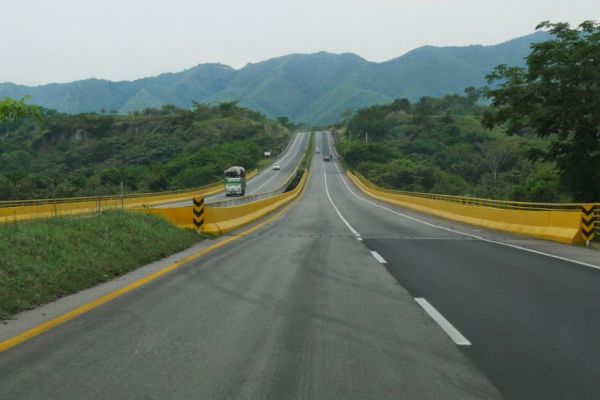 Conconcreto al parecer ganó con “trampa” obras del tercer carril Bogotá-Girardot