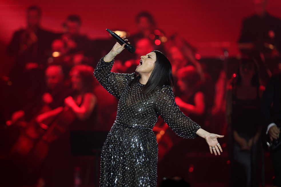 Laura Pausini vivió una noche inolvidable durante el homenaje que le rindió la industria de la música. La italiana fue designada como La Persona del Año en el marco de los Latin Grammy 2023.