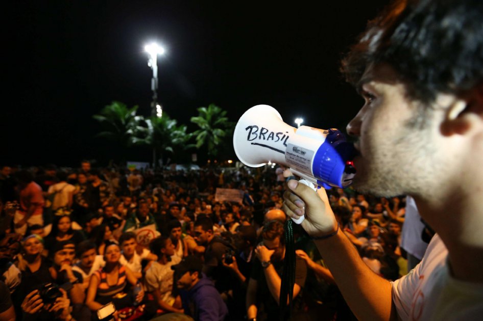 Centrales sindicales brasileñas convocan a protestas para el 11 de julio