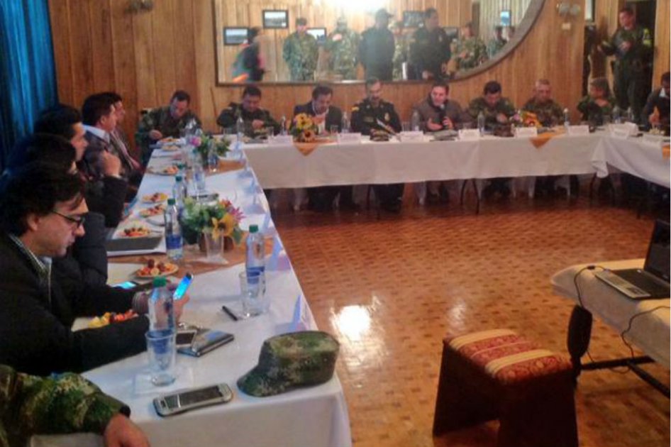 Avanza consejo de seguridad en Nariño tras ataque de las Farc